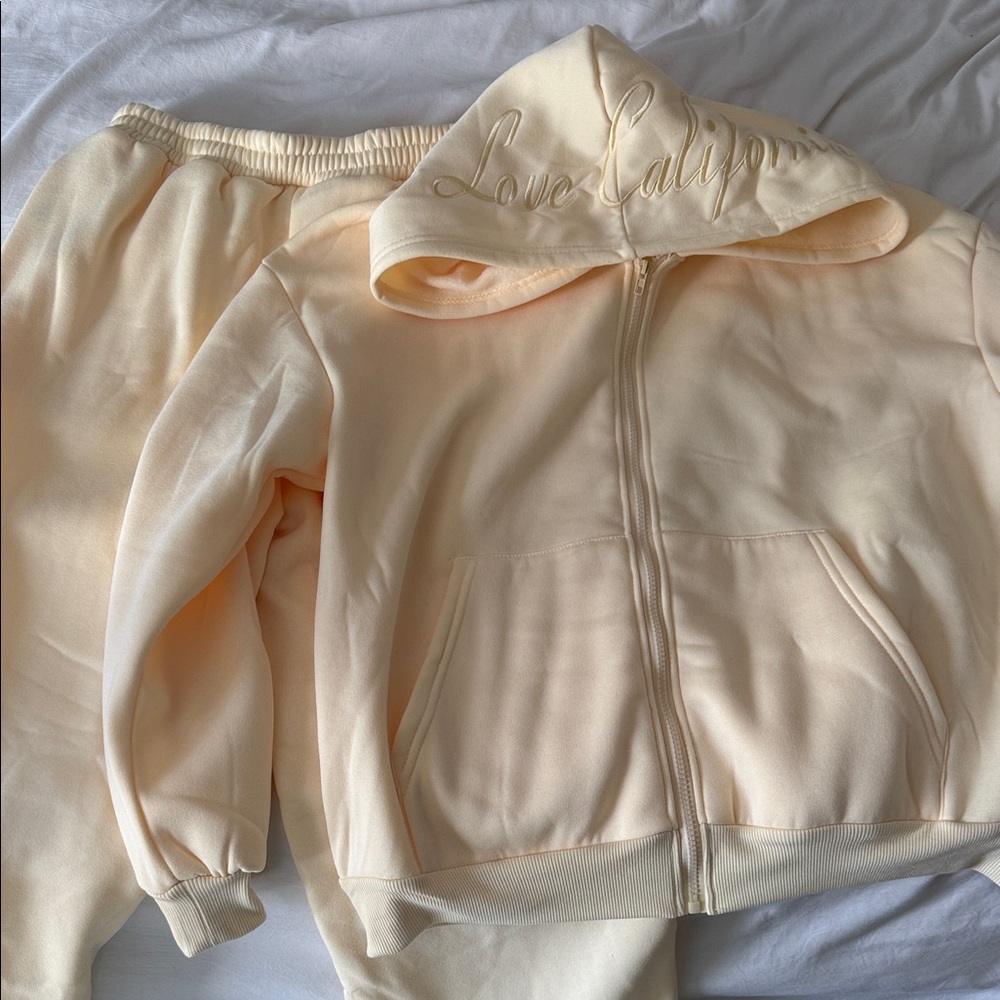 SHEIN Yellow Hoodie and Sweatpants Set